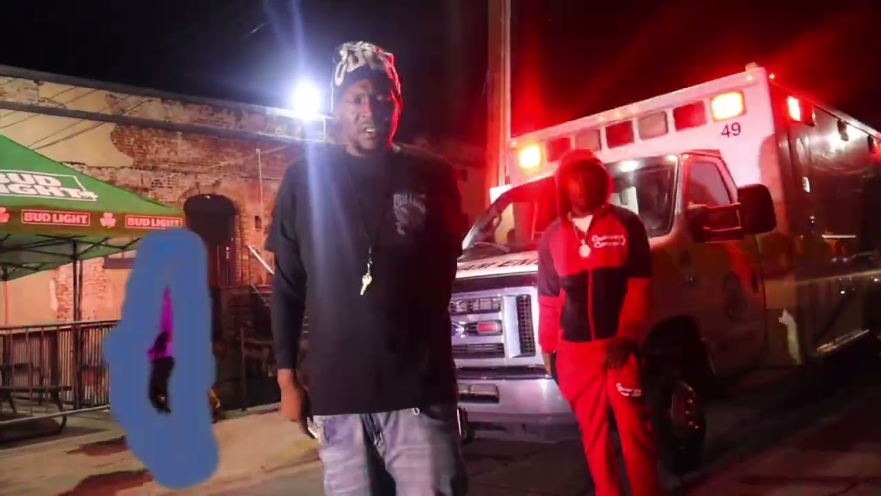 How I'm Rockin - Cameron Camrah feat. Glizzy2X (Music Video)