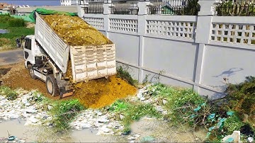 Perfectly Started New Project!Remove Trash & Clean,By Expert Dozer D31A With Dump Truck Loading Soil