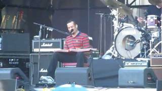 Ben Harper - Keep it Together (So I Can Fall Apart)[part][live at Lollapalooza Chile 2011]