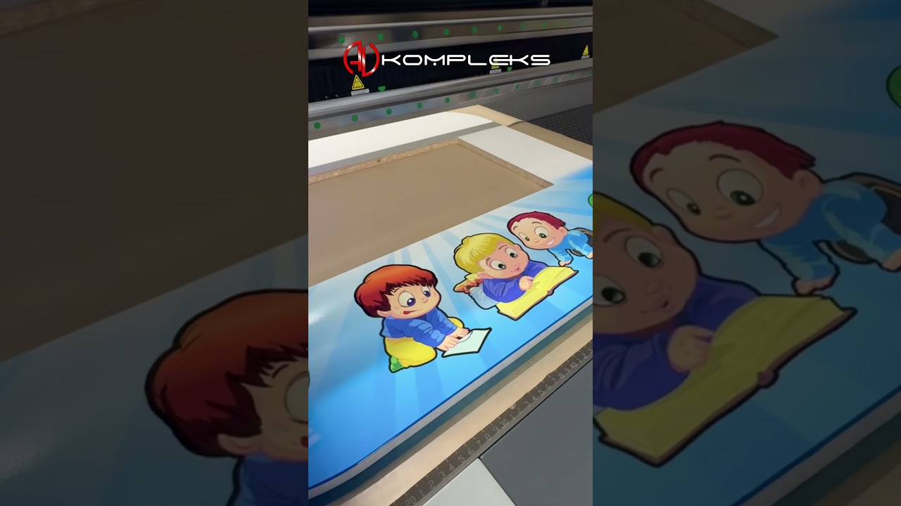 УФ печать на производстве компании "АВ Комплекс"