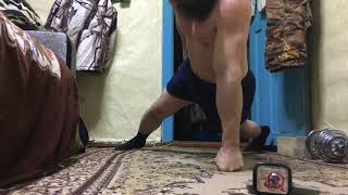 Видео Отжимание на одной руке по 100 раз общее количество 200 раз за 12 минут! (автор: Кач Бородач)