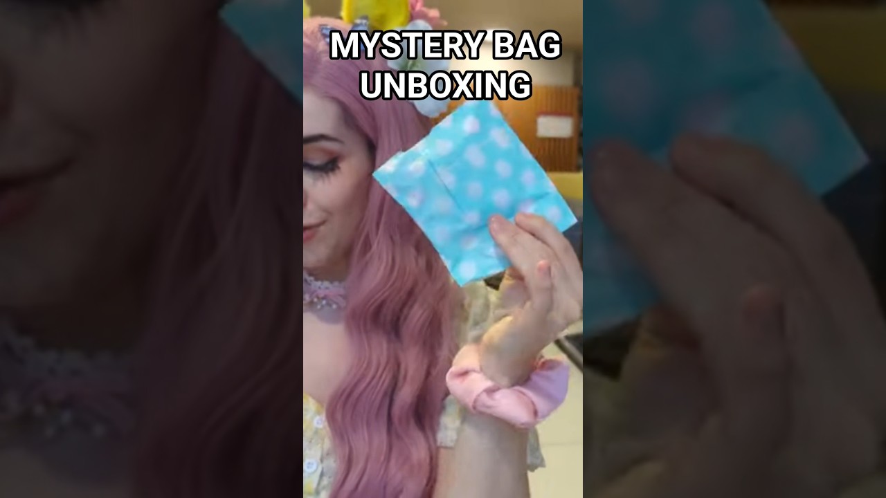 mystery bag blind bag! #mylittlepony #roblox #dandysworld #comiccon
