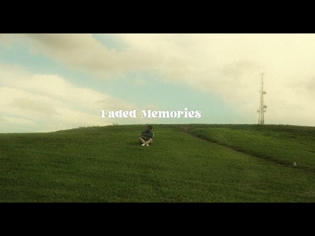 Mira Abel Skarz - Faded Memories (official video) en YouTube Mira Abel Skarz - Faded Memories (official video) en YouTube