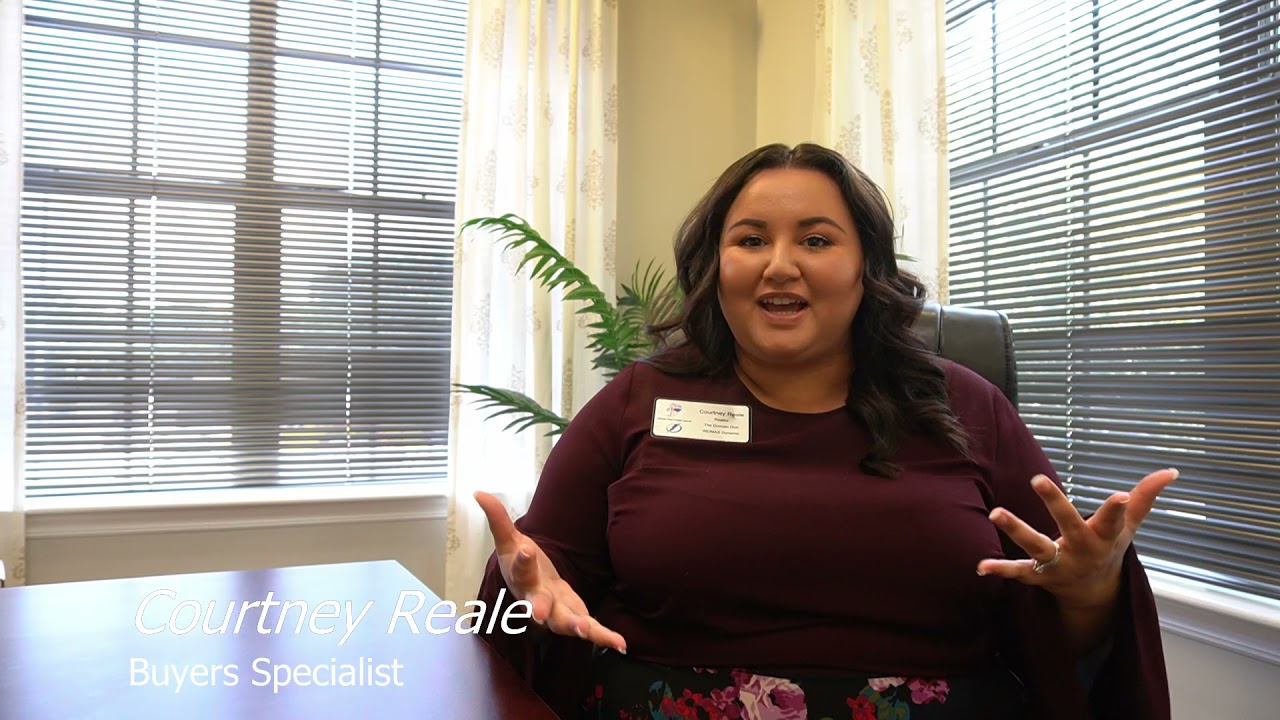 Courtney Reale Buyers Specialist w/ The Duncan Duo Team #1 Real Estate Team at RE/MAX in Florida