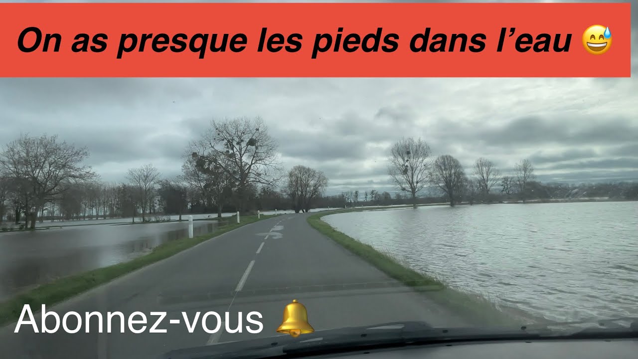 ￼ les gros travaux commencent eau et poêle 😅 dans le car