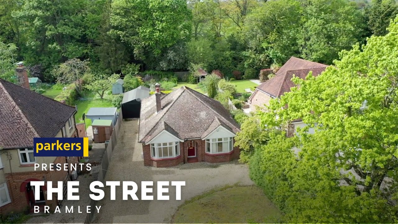 Detached 3 bedroom bungalow for sale in Bramley 📍 YouTube