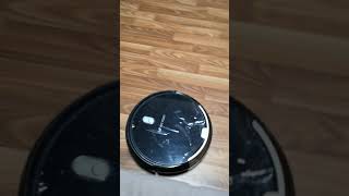 Робот пылесос Kitfort kt 533