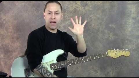 The I– IV–V Chord Progression and the Blues (Guitar Lesson)
