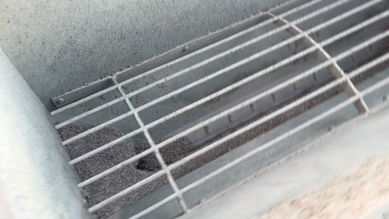 Köp Sandspridare Siringe SP500 med fäste på Klaravik