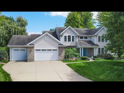 1326 Stratford Ct, Neenah, WI home video tour