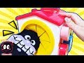 アンパンマン たまご おもちゃアニメ ばいきんまん てさぐりボックスから乗り物 何が出るかな？