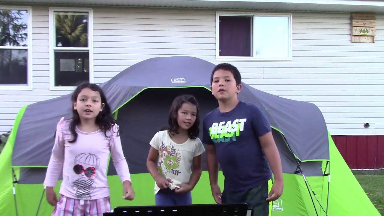 Sing Along with Gabriel, April, and Lauren   The Butterfly Song