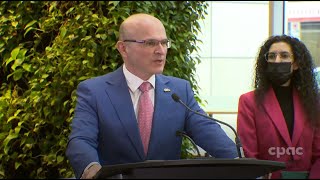 Federal government issues first green bond – March 23, 2022