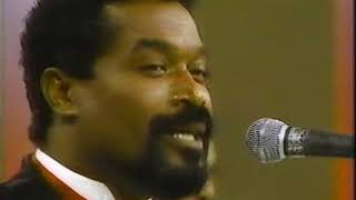 Johnny Pacheco & El Conde-Soy Hijo Del Siboney en Noche De Gala 1986
