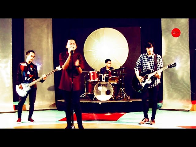 Laoneis Band - Ayah  ( Live at Matrix TV ) class=