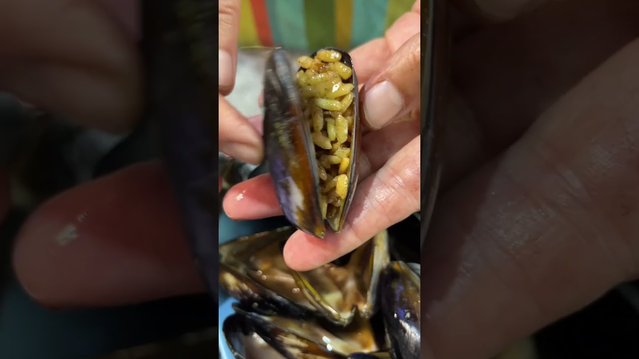 MİDYE DOLMA #shorts  MİDYE DOLMA NASIL YAPILIR?  ???? NASIL TEMİZLENİR? ???? EVDE MİDYE TARİFİ
