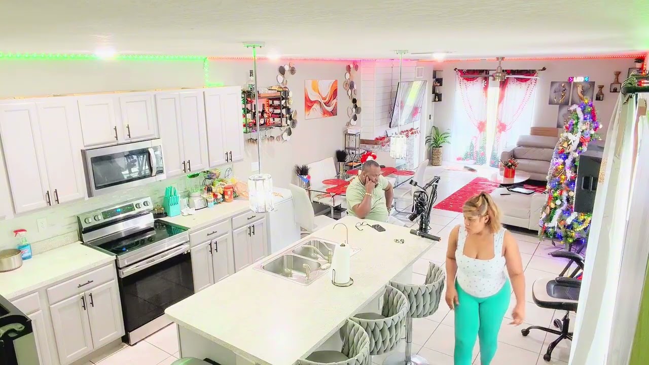 Guys vinn gade jan Mwen fe Soraya pran Kriz nan yon prank 🤣🤣🤣🤣🤣🤣🤣