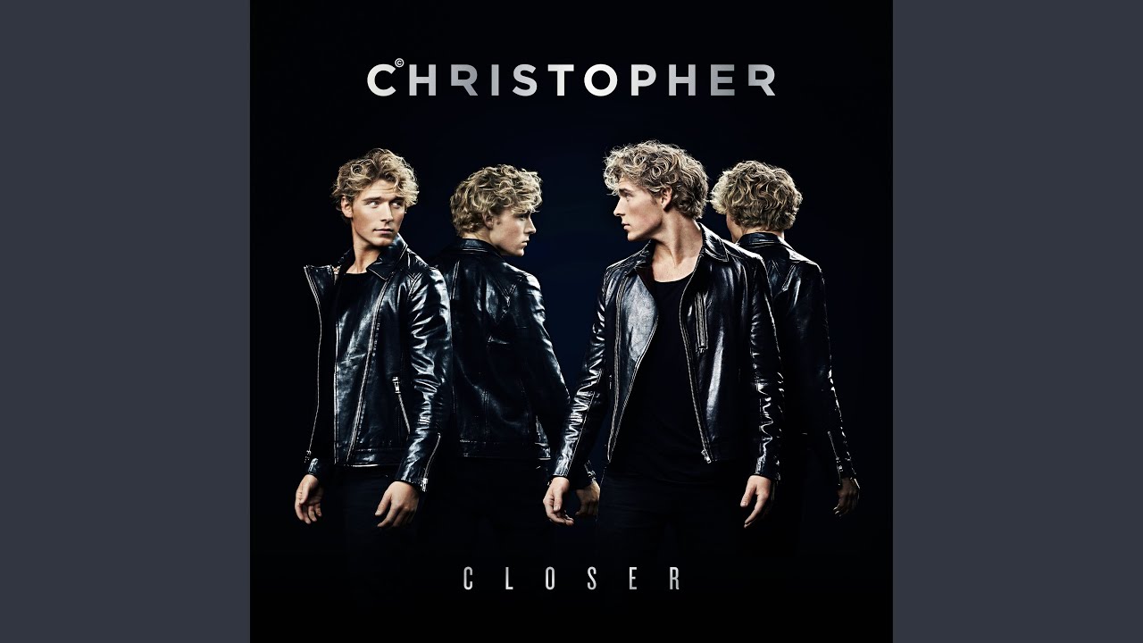 Regardez First Time sur YouTube Regardez First Time sur YouTube