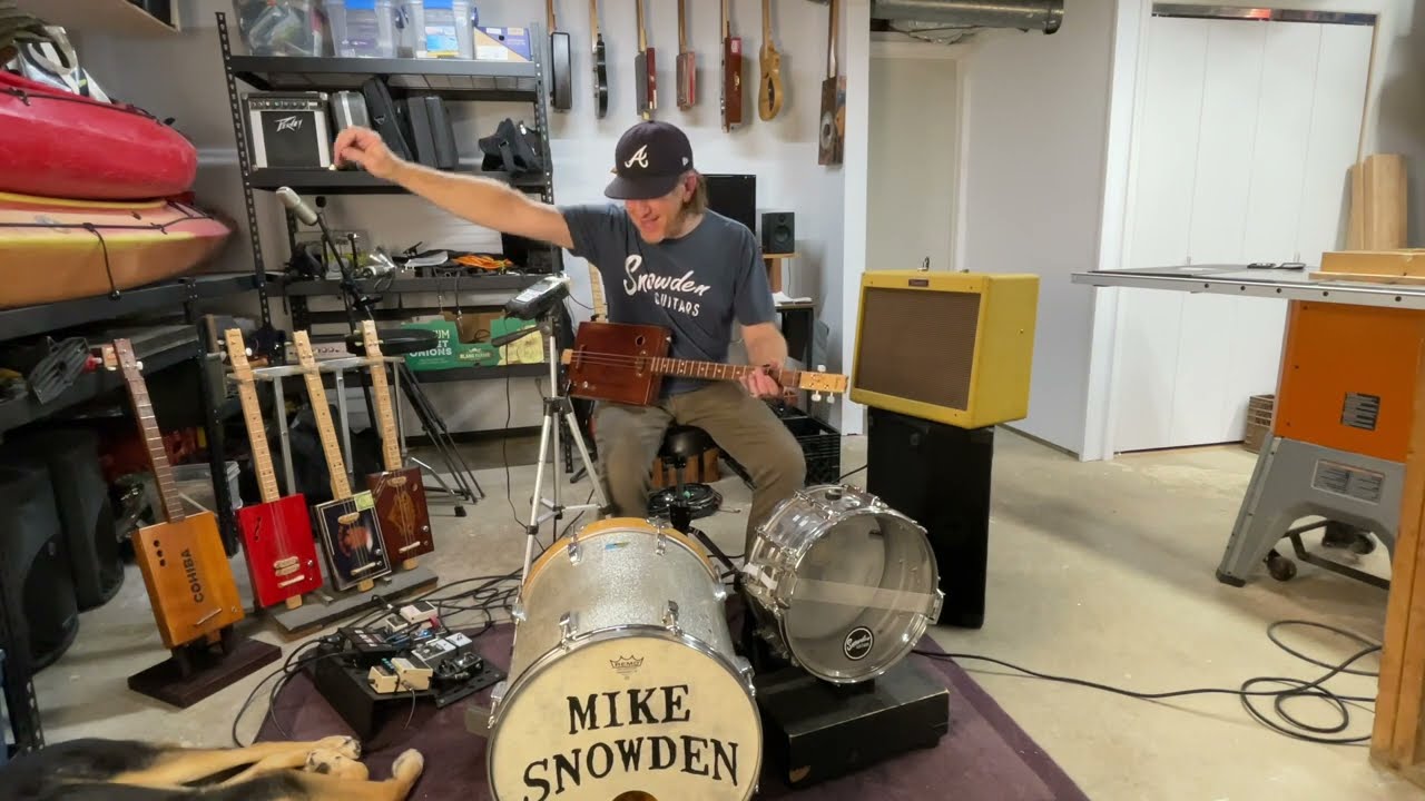 Cigar Box Guitar 3 String Thursday 10-13-2022  Whole Lot Of Shakin' Going On - Cover by Mike Snowden