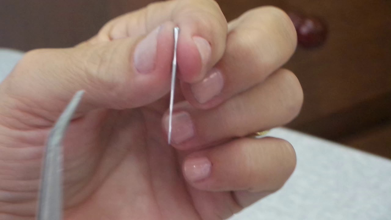 Como efetuar a troca da agulha na máquina overlock industrial #tutorial