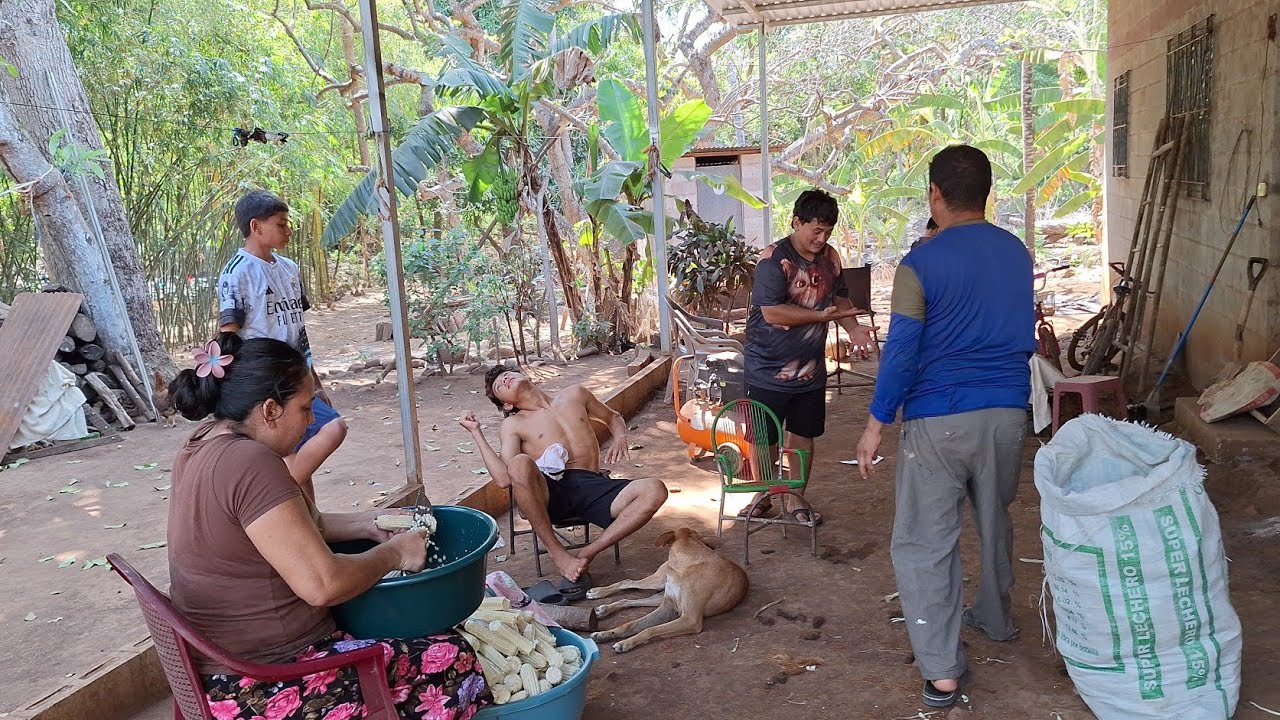 Asi son 🥰🥰🥰🥰nuestros dias en  casa con mis papás y hermanos 🤗🤗🤗