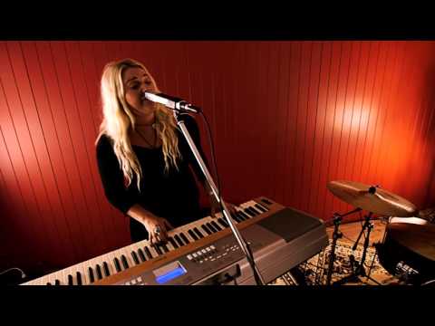 Thumbnail: Adrianna Mac Trio performance
