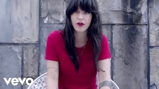 Vignette de la vidéo "Sharon Van Etten - No One's Easy To Love"