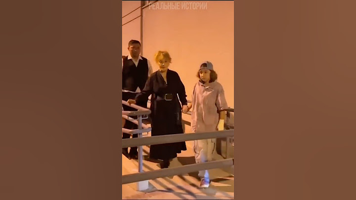 Алла Пугачева с сыном Гарри после концерта