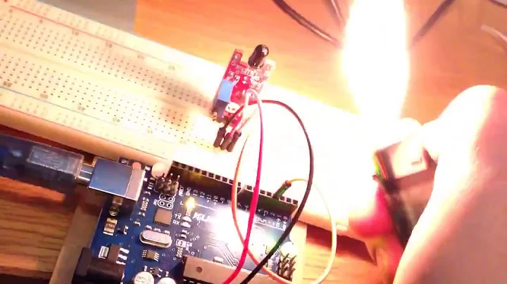 Testing a fire detector photodiode