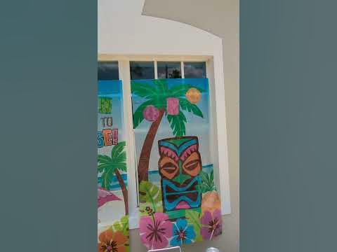 Oviedo Grove Apartments Pool Party, Welcome to Paradise Sign, Palm Tree