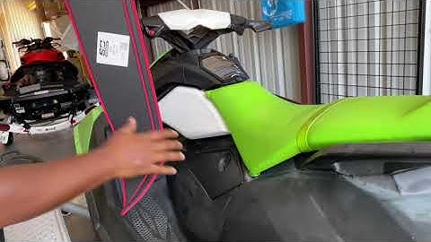 Wet jet Performance SC wake Seadek traction mat install on a Seadoo Spark