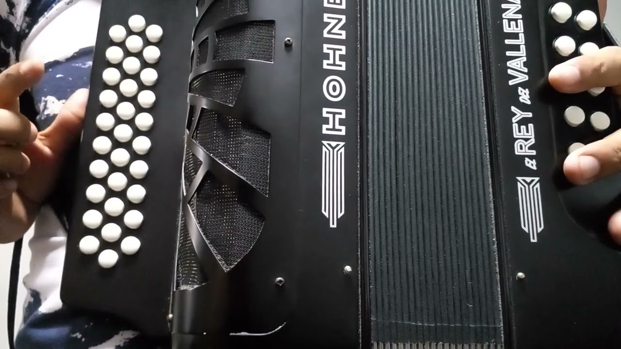 TUTORIAL LEJANIA ( LIZANDRO MEZA - ACORDEON 5 LETRAS BEA