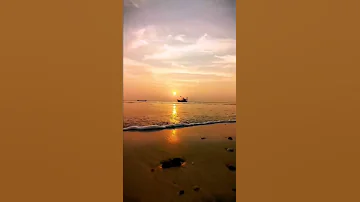 Are you a sunset lover? 🌅 | video settings - 1080p 240fps #shorts #sunset #beach