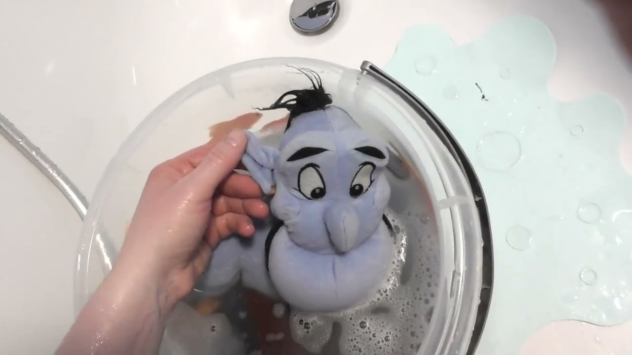 Время купания Джина