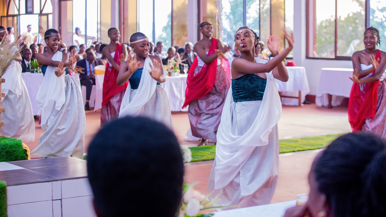 Club Culturel Abahizi Baragarutse