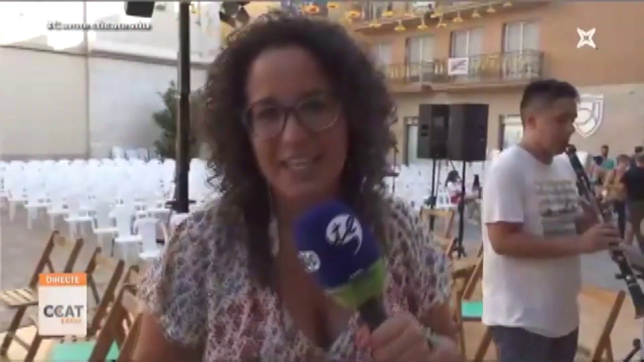 Així es preparaven les bandes abans del Concert de bandes d'Amposta! amposta weather