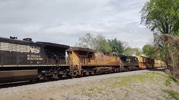 NS 25A with UP 5526 trailing in Charlottesville Virginia