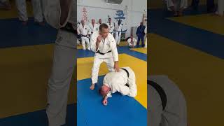 Judo Newaza : La fameuse Huizinga Roll par Frédéric Lin #judo #bjj #jiujitsu #grappling