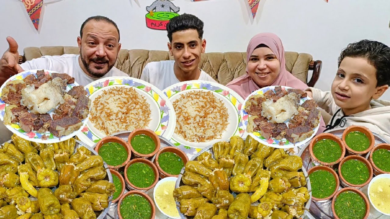 تحدي أكل محشي فلفل حار نار 🔥 ملوخيه فلاحي لحمه محمره 😋 حماس نار ودمار اتصدمنا العقاب 😱