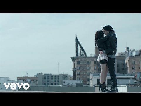 Carly Rae Jepsen - Tonight I'm Getting Over You