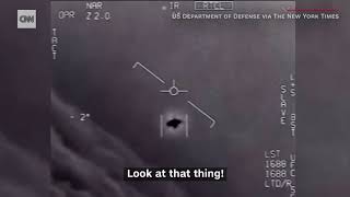 Moment UFO spotted by US Navy jet (HD CNN)