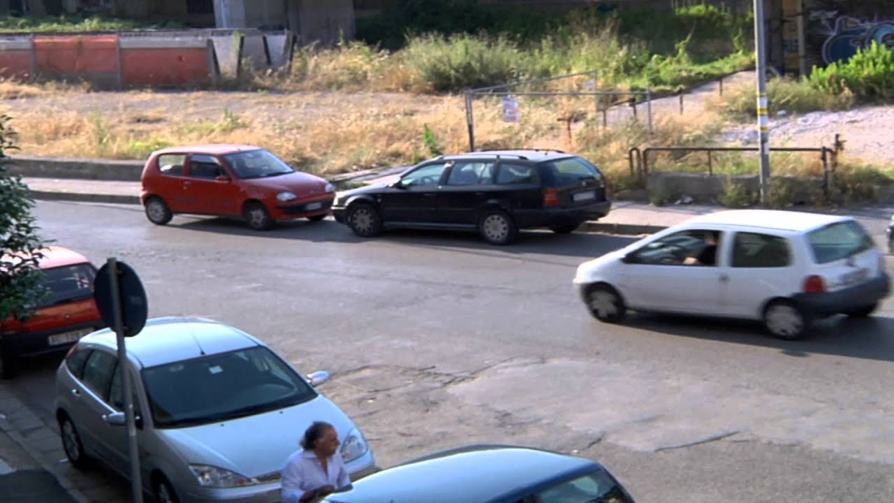 Panasonic Ag-HPX171e - Test 1080 25p - Test After Effects C6 - Earthquake Effect