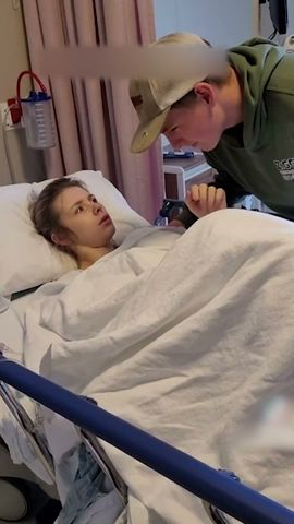 Young Woman Reacts Hilariously to Her Boyfriend After Anesthesia