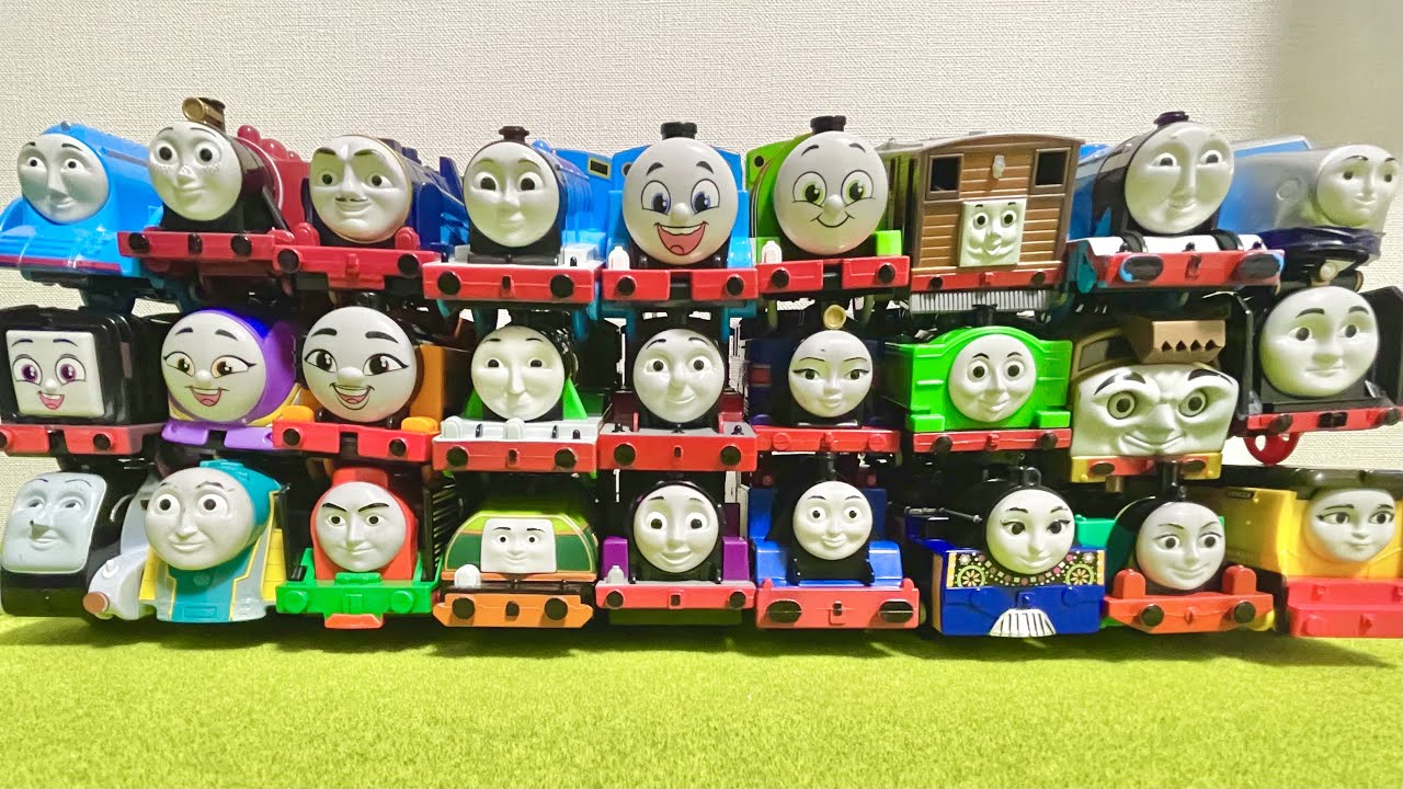 トーマス キーホルダー 消防車 プラ LED点灯 電池交換不可 動作保証無し プラレールトーマス整備工場!電池交換でトーマスたちは元気満