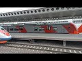 ЭС2Г 026/020 Сообщением Санкт-Петербург - Тосно отправляется с Московского вокзала.