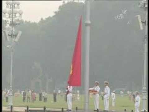 Le chao co tai Ba Dinh - Ha Noi