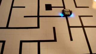 Pololu 3pi robot with FloodFill maze solver