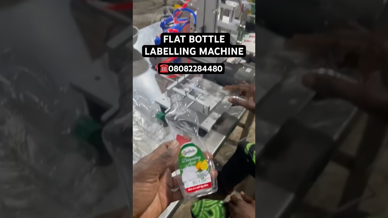 FLAT BOTTLE LABELLING MACHINE 
