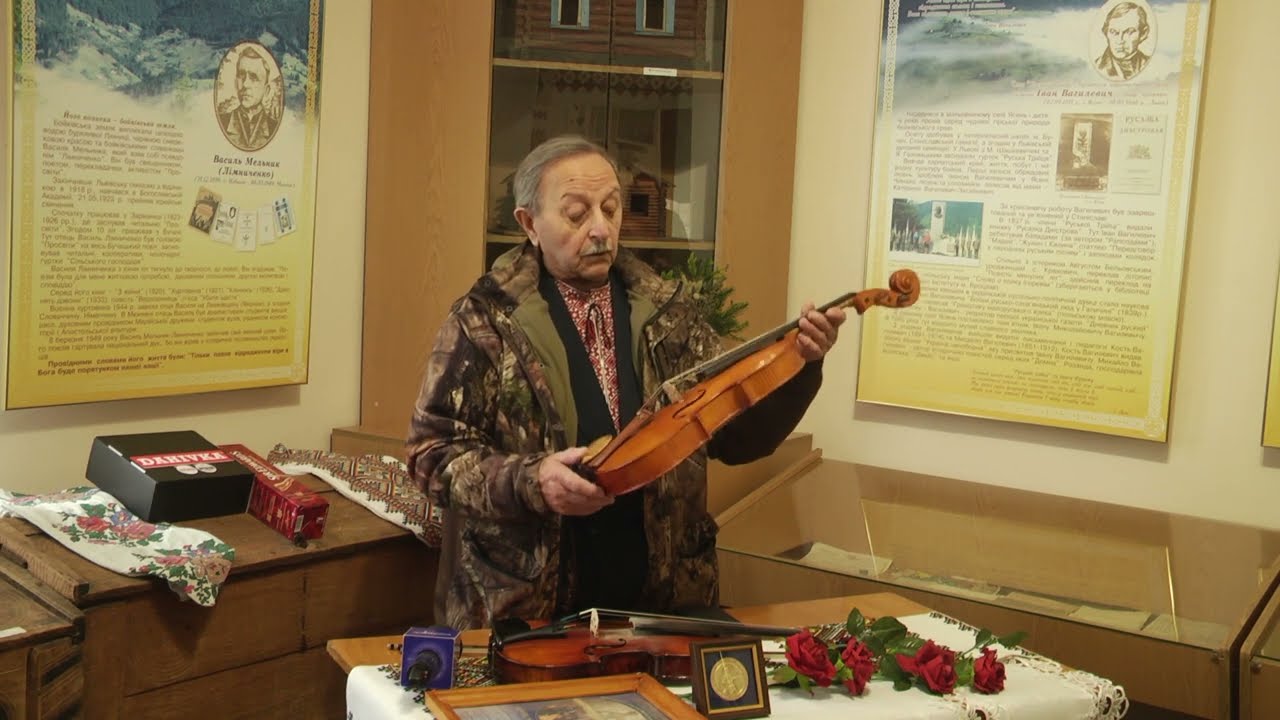 Бойківський скрипкар Роман Шмігельський власноруч створив понад сто музичних інструментів