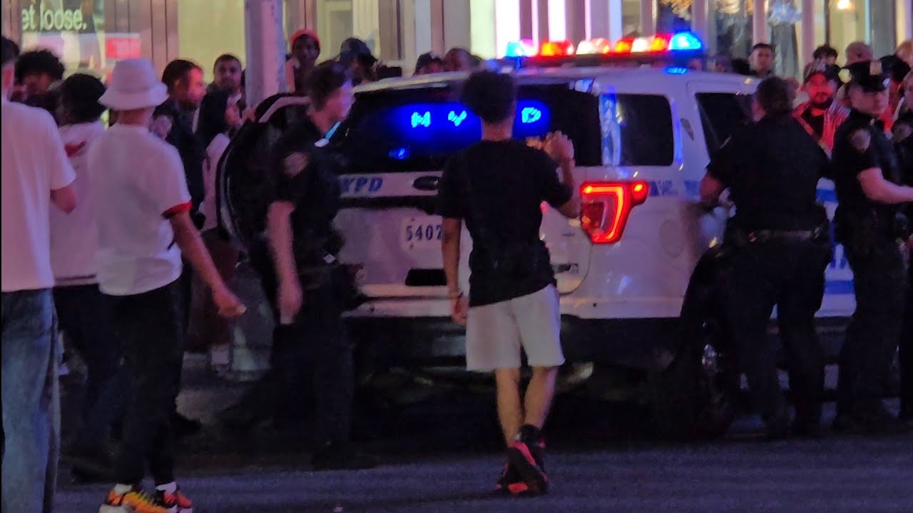 new york tımes meydanı karıştı olaylar olaylar #amerikadakitürkler #newyorkcity #timessquare